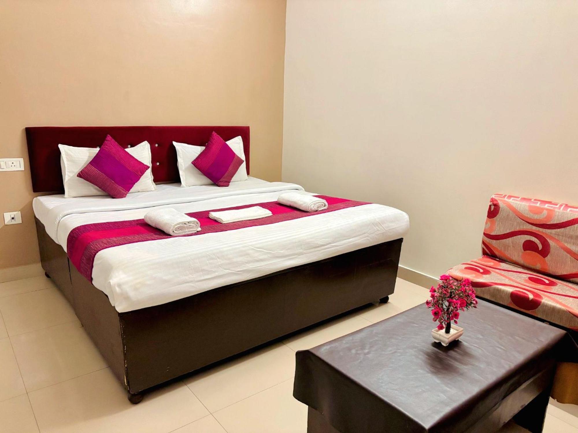 Hotel Sunrise Inn Kota  Extérieur photo